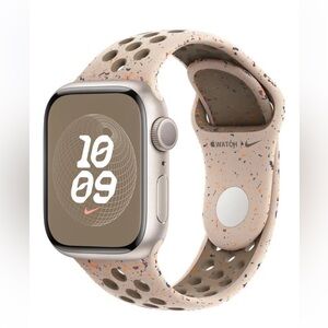 Nike 46 mm Apple Watch Sportsband in Desert Stone S/M